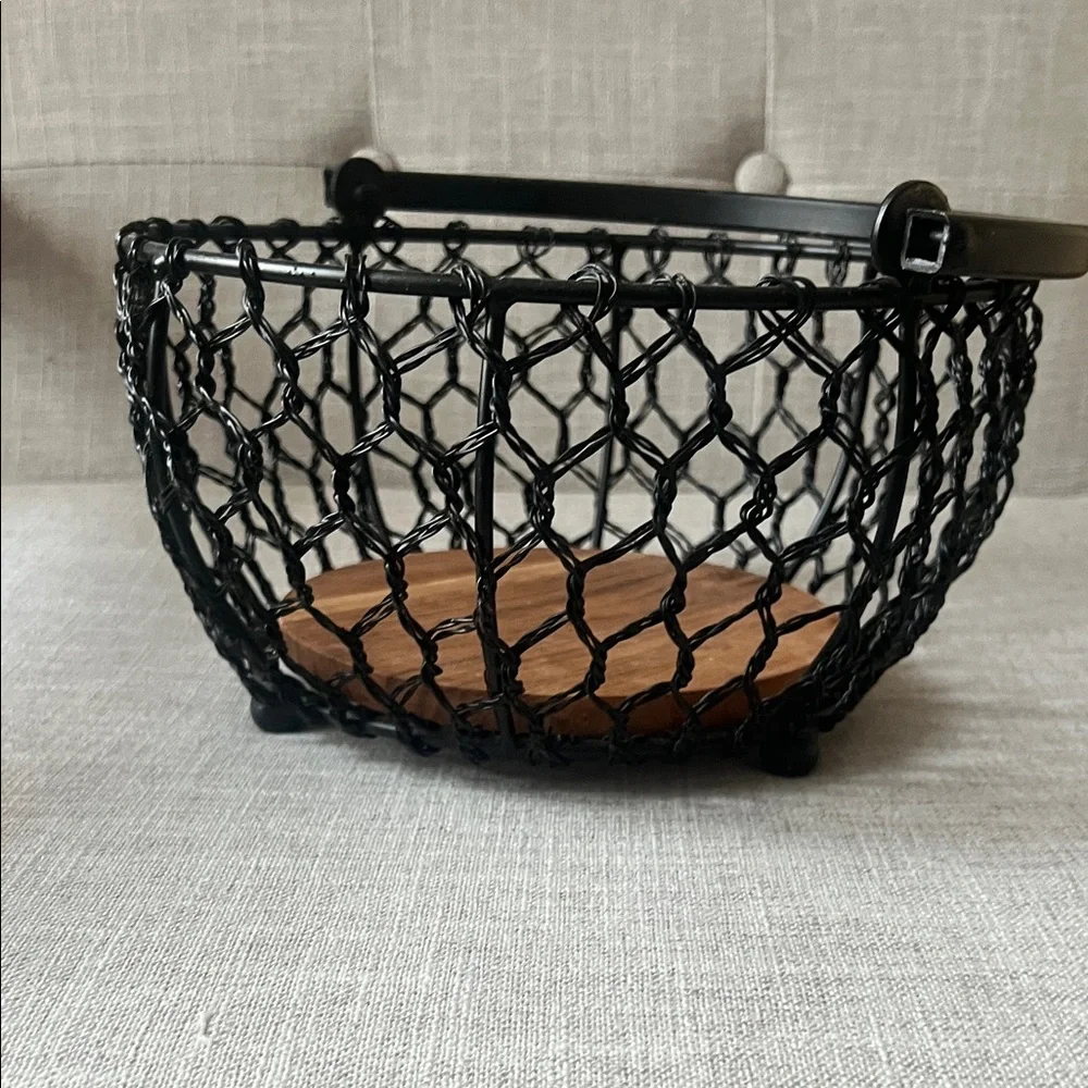 Black Wire Rope Basket with Wooden Base